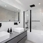 C91 Design & Comfort - Premium Location Apartmán *