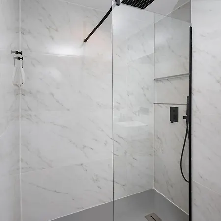 C91 Design & Comfort - Premium Location *